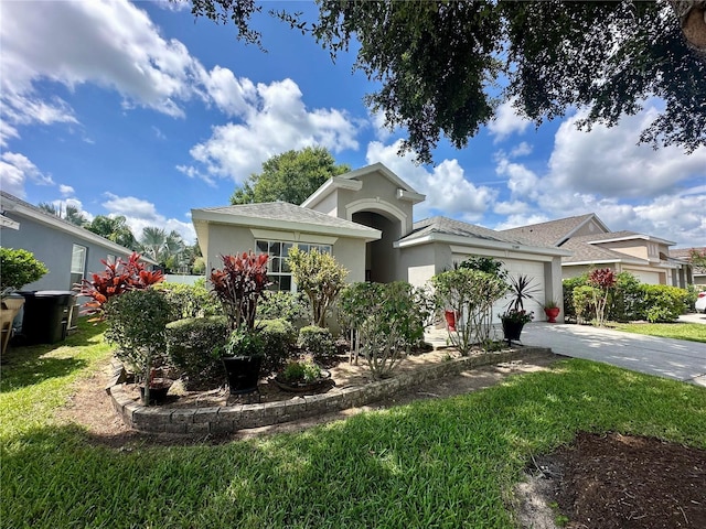 15509 Markham Dr, Clermont, FL 34714 - view of front of home with a garage, concrete driveway, stucco siding, and a front yard