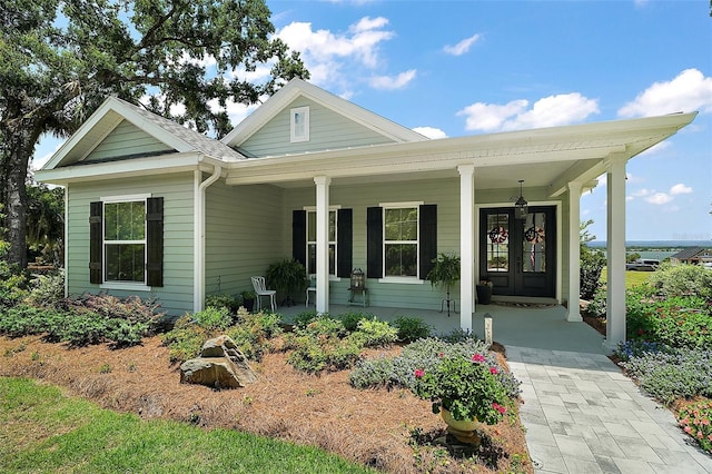 622 W 11th Ave, Mount Dora, FL 32757 - view of front of home featuring covered porch