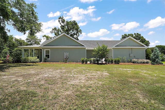 622 W 11th Ave, Mount Dora, FL 32757 - single story home with a front lawn and stucco siding
