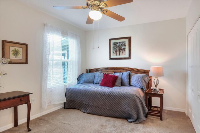 6906 Glenbrook Dr, Lakeland, FL 33811 - bedroom featuring carpet, a closet, and ceiling fan