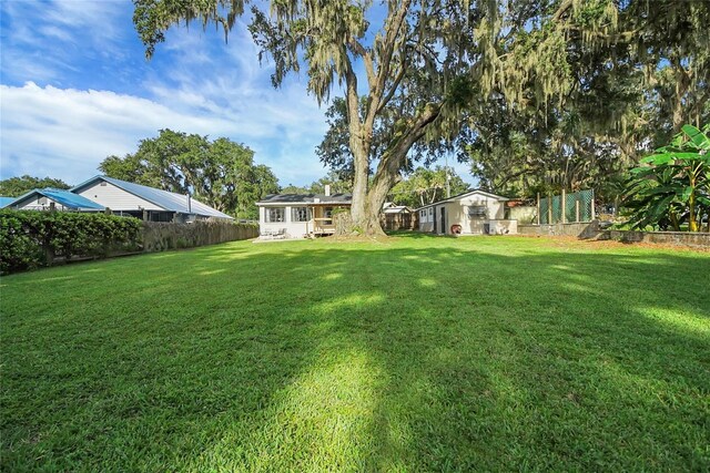30523 Orange Dr, Leesburg, FL 34748 - photo 8