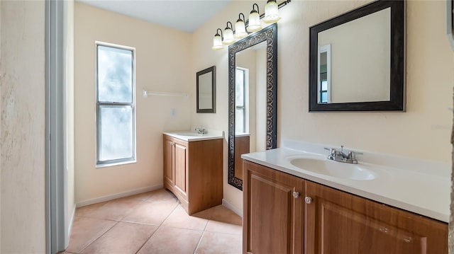 15925 Summit Ct, Clermont, FL 34711 - full bath with two vanities and tile patterned floors