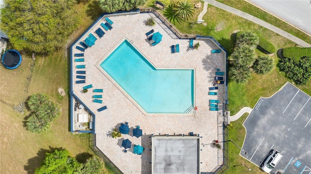 15925 Summit Ct, Clermont, FL 34711 - aerial view of property and surrounding area with a pool