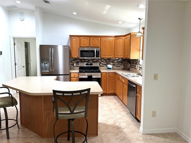17483 SE 74th Netherclift Ter, The Villages, FL 32162 - photo 8