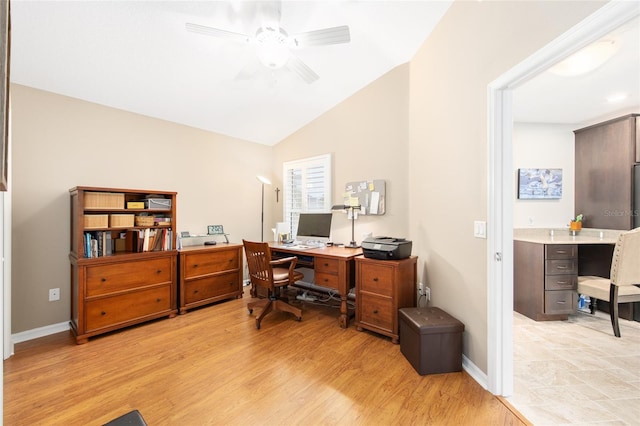 1065 Berg Ct, The Villages, FL 32162 - photo 32