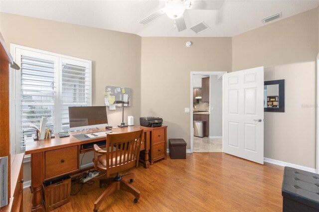 1065 Berg Ct, The Villages, FL 32162 - photo 33