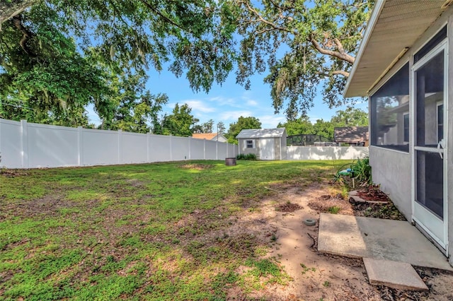 1511 W Magnolia St, Clermont, FL 34711 - fenced backyard featuring a storage unit
