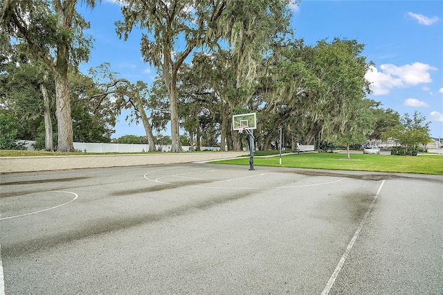 10363 Addison Shore Way, Oxford, FL 34484 - view of sport court featuring community basketball court and a lawn