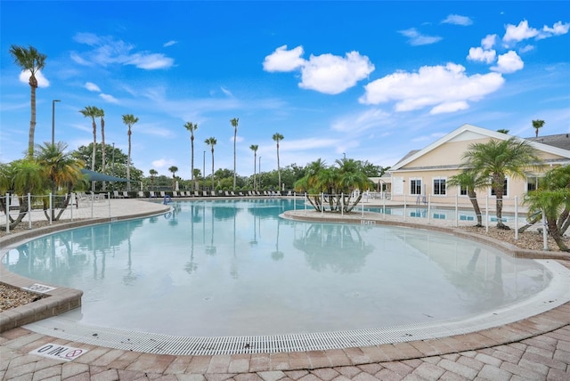 1990 Wallingford Loop, Mount Dora, FL 32757 - view of community pool