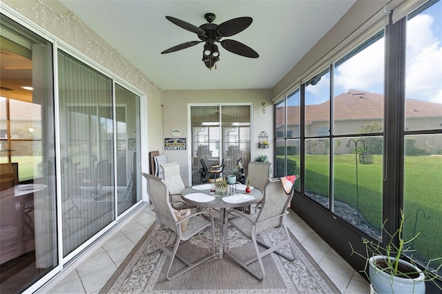 5620 Illumination Ln, Leesburg, FL 34748 - sunroom / solarium with a ceiling fan