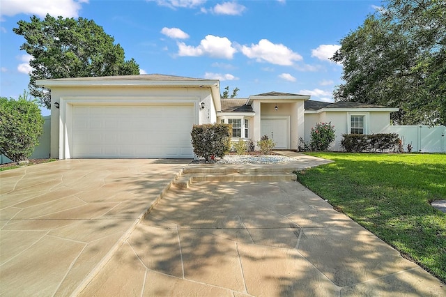 314 Stone Castle Loop, Lady Lake, FL 32159 - photo 2