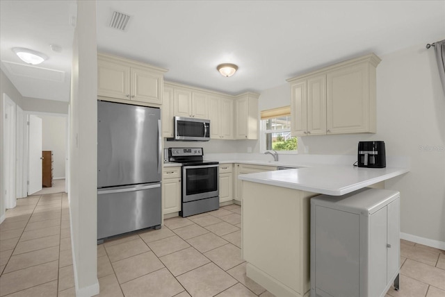 123 N Clayton St, Mount Dora, FL 32757 - photo 7