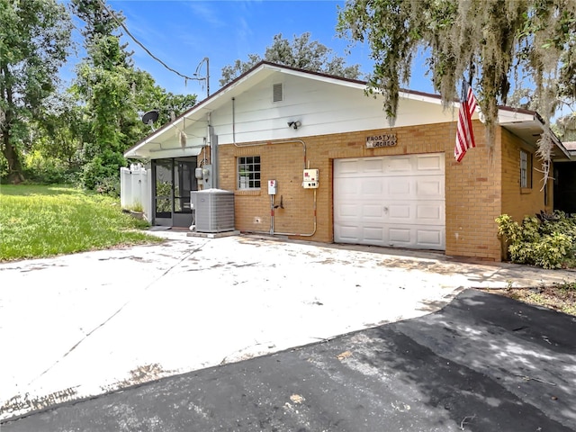 919 S Lake Ave, Groveland, FL 34736 - photo 56