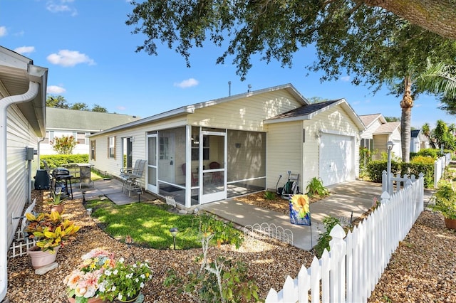 16938 SE 94th Sunnybrook Cir, The Villages, FL 32162 - photo 4