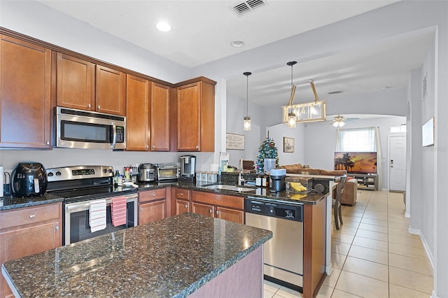 520 Rainbow Springs Loop, Groveland, FL 34736 - photo 5
