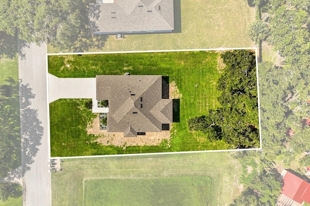 321 Watershore Dr, Leesburg, FL 34748 - aerial view of property's location with property parcel outlined