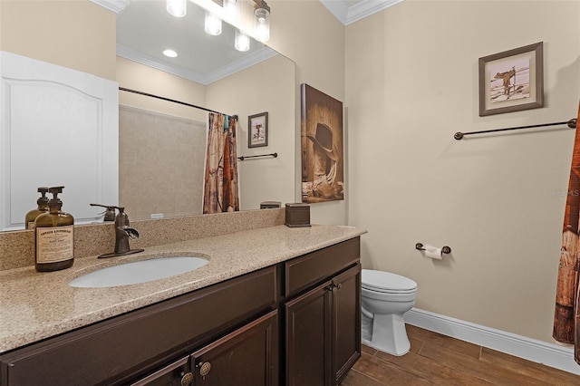 418 Rock Springs Cir, Groveland, FL 34736 - full bath with ornamental molding, vanity, wood finished floors, and curtained shower