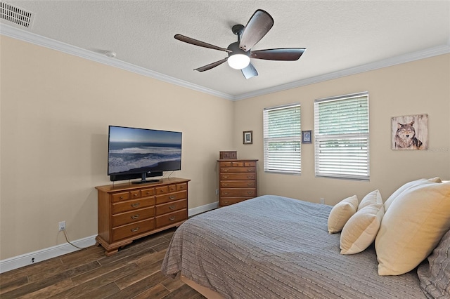 418 Rock Springs Cir, Groveland, FL 34736 - bedroom featuring dark wood-type flooring, crown molding, ceiling fan, and a textured ceiling
