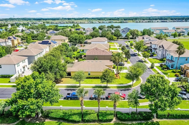 418 Rock Springs Cir, Groveland, FL 34736 - aerial view of residential area featuring a nearby body of water