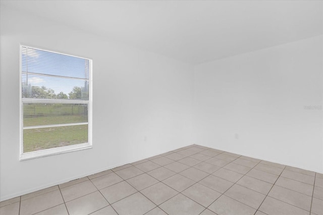 302 W Rose Ln, Lady Lake, FL 32159 - view of empty room