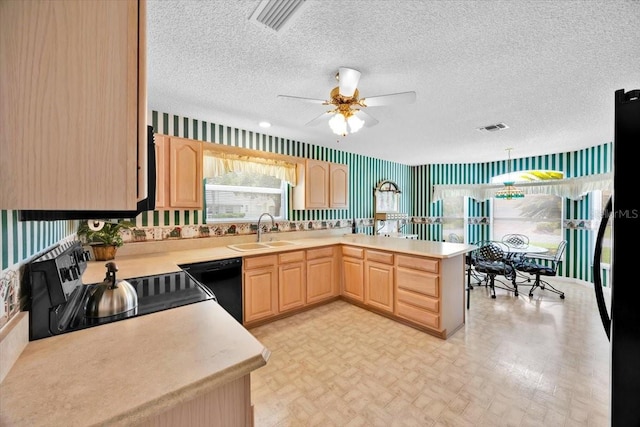 1401 Madrigal Ln, The Villages, FL 32159 - photo 3
