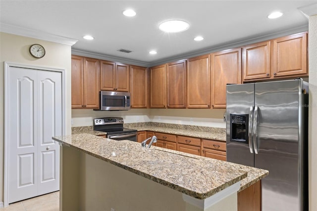 1702 Hoofprint Ct, Fruitland Park, FL 34731 - kitchen with stainless steel appliances, light stone counters, crown molding, light tile patterned flooring, and recessed lighting