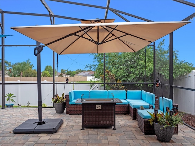 2710 Lilyturf Ct, Tavares, FL 32778 - view of patio / terrace with an outdoor hangout area