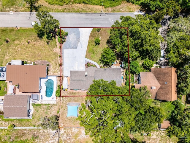 628 Drew Ave, Clermont, FL 34711 - view of property location with a pool and property boundaries highlighted