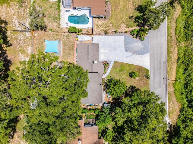 628 Drew Ave, Clermont, FL 34711 - aerial view of a pool