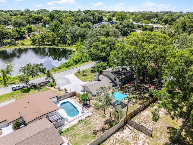 628 Drew Ave, Clermont, FL 34711 - aerial view of a pool area and a nearby body of water