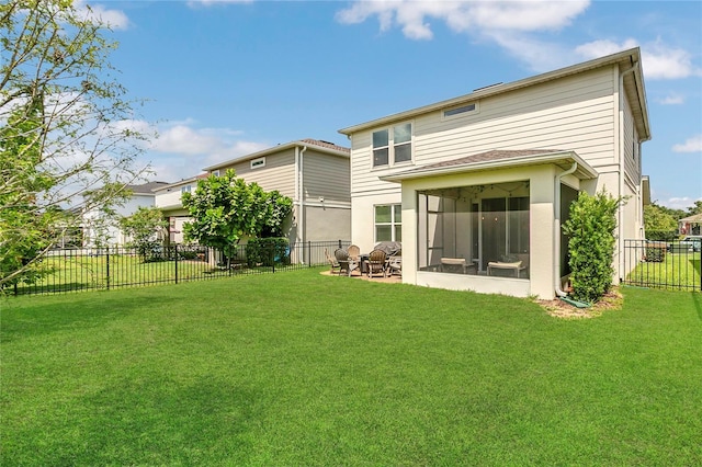 2755 Bobcat Chase Blvd, Oakland, FL 34787 - rear view of property with a fenced backyard and a sunroom