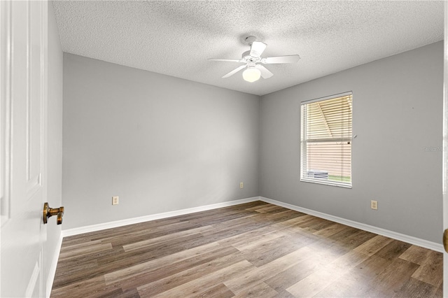 2450 Merida Cir, The Villages, FL 32162 - photo 33