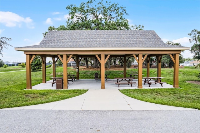 5778 Henry Loop, The Villages, FL 32163 - surrounding community featuring a gazebo and a yard