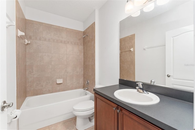 21312 Marsh View Ct, Clermont, FL 34715 - bathroom with vanity, bathing tub / shower combination, and tile patterned floors
