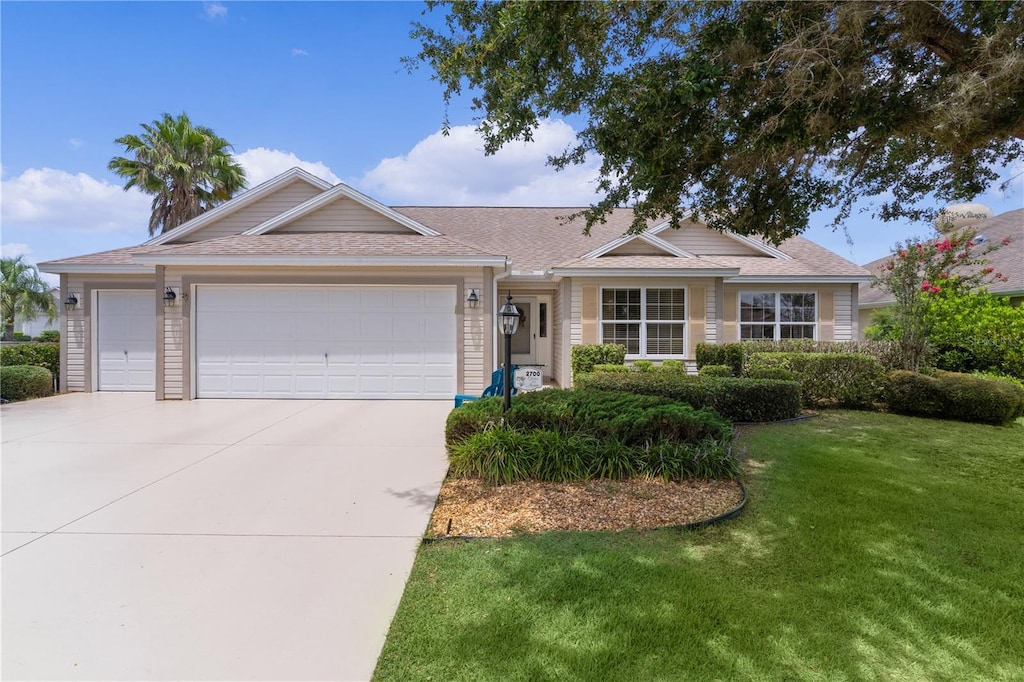 2700 Daffodil Ct, The Villages, FL 32162 - photo 1