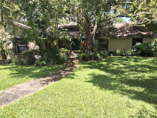 29205 Old Ml E, Tavares, FL 32778 - view of grassy yard