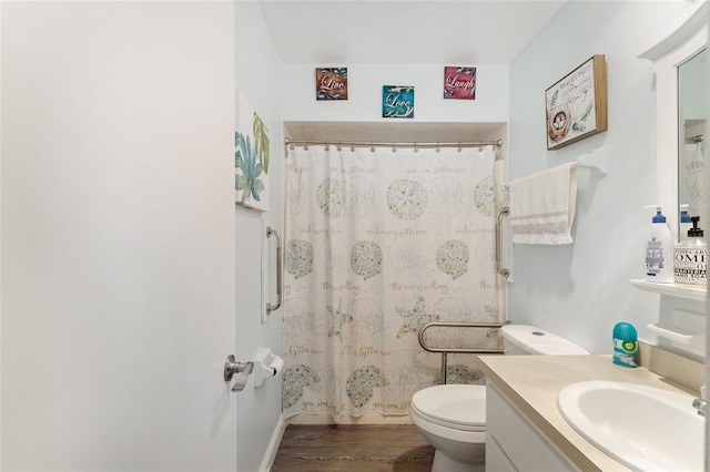 149 Shiloh Ave, Lady Lake, FL 32159 - full bath featuring vanity, wood finished floors, and a shower with curtain