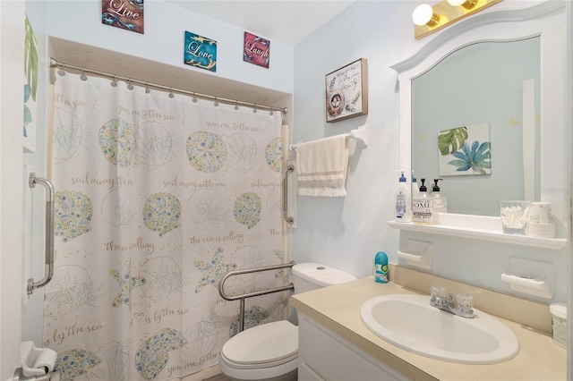 149 Shiloh Ave, Lady Lake, FL 32159 - bathroom with vanity and a shower with curtain