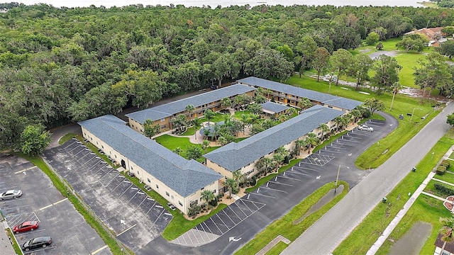 600 W Oak Terrace Dr, Leesburg, FL 34748 - aerial view of a heavily wooded area