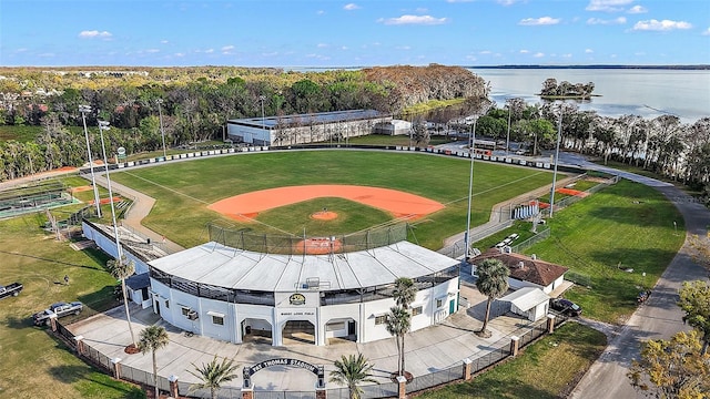 600 W Oak Terrace Dr, Leesburg, FL 34748 - bird's eye view of a nearby body of water