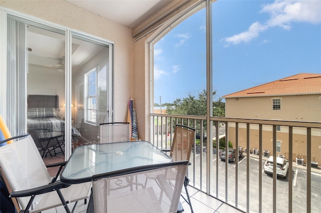 9025 Colby Dr Unit 2121, Fort Myers, FL 33919 - view of sunroom / solarium