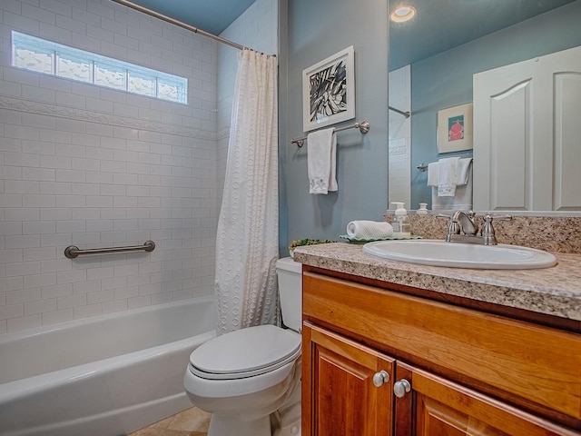 1982 Eldridge Loop, The Villages, FL 32162 - full bathroom with vanity and shower / tub combo with curtain