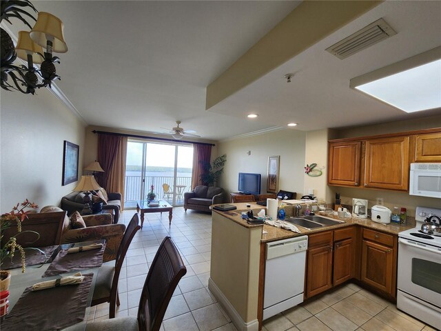 13415 Blue Heron Beach Dr, Orlando, FL 32821 - photo 24