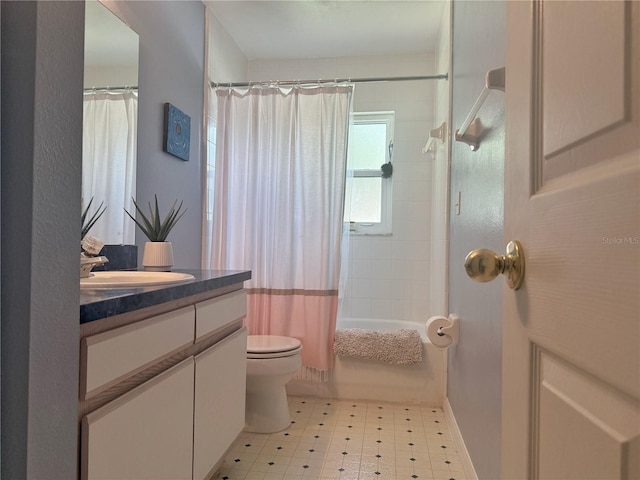 15349 Lafite Ln, Clermont, FL 34714 - bathroom featuring vanity, tile patterned floors, and shower / tub combo