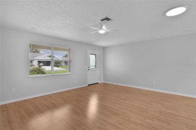 807 Ramos Dr, The Villages, FL 32159 - photo 6