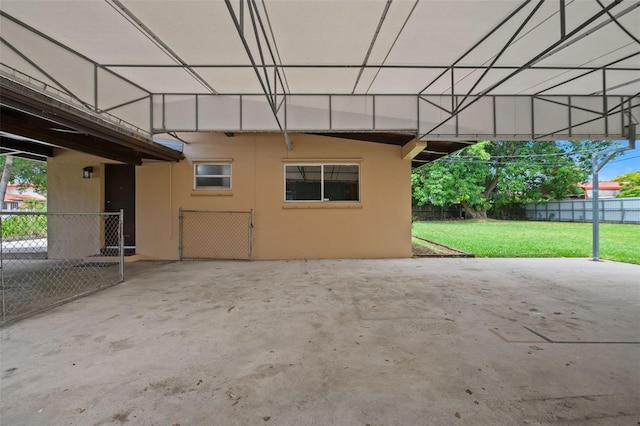 138 W 52nd St, Hialeah, FL 33012 - view of garage