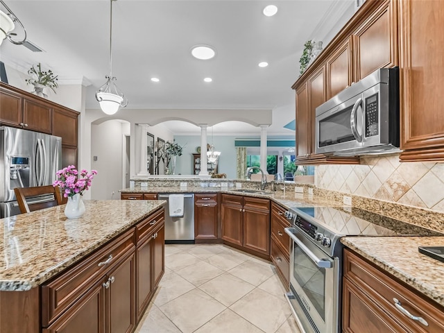 2217 Isleworth Cir, The Villages, FL 32163 - photo 13