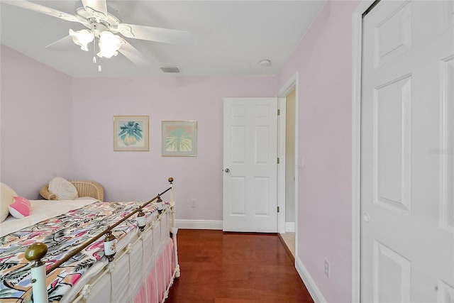 5349 Grove Mnr, Lady Lake, FL 32159 - bedroom featuring baseboards and ceiling fan