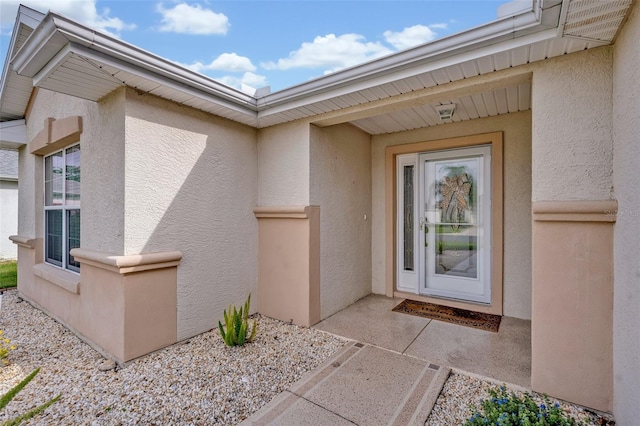 11816 SE 91st Cir, Summerfield, FL 34491 - entrance to property with stucco siding