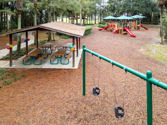 30300 Hackney Loop, Mount Dora, FL 32757 - communal playground featuring view of scattered trees